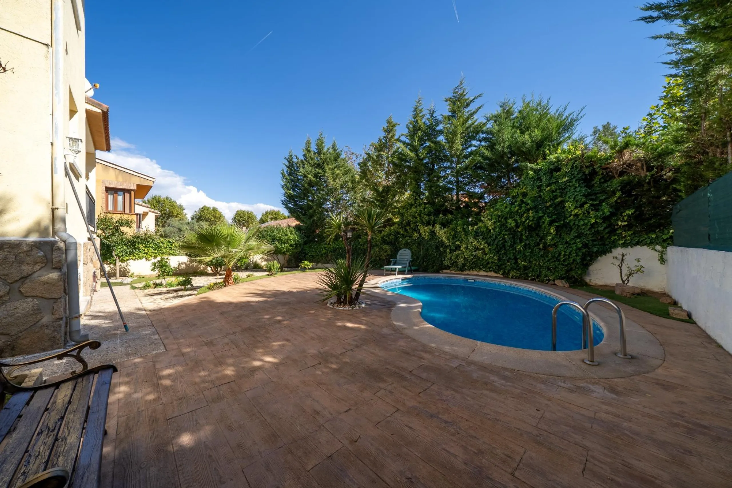 CHALET INDEPENDIENTE EN SAN MARTÍN DE VALDEIGLESIAS, MADRID