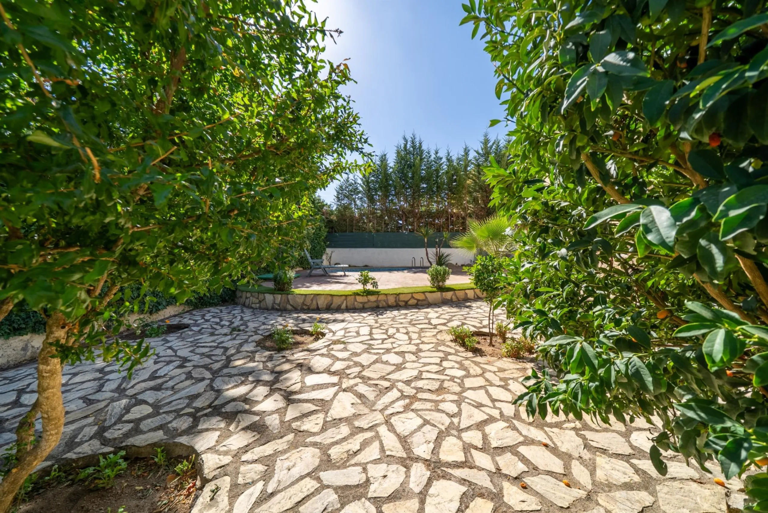CHALET INDEPENDIENTE EN SAN MARTÍN DE VALDEIGLESIAS, MADRID