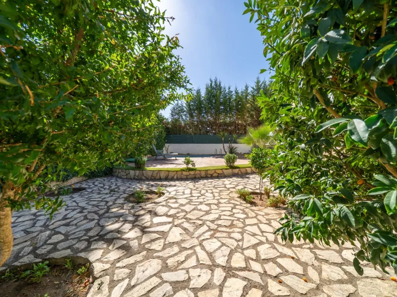 CHALET INDEPENDIENTE EN SAN MARTÍN DE VALDEIGLESIAS, MADRID