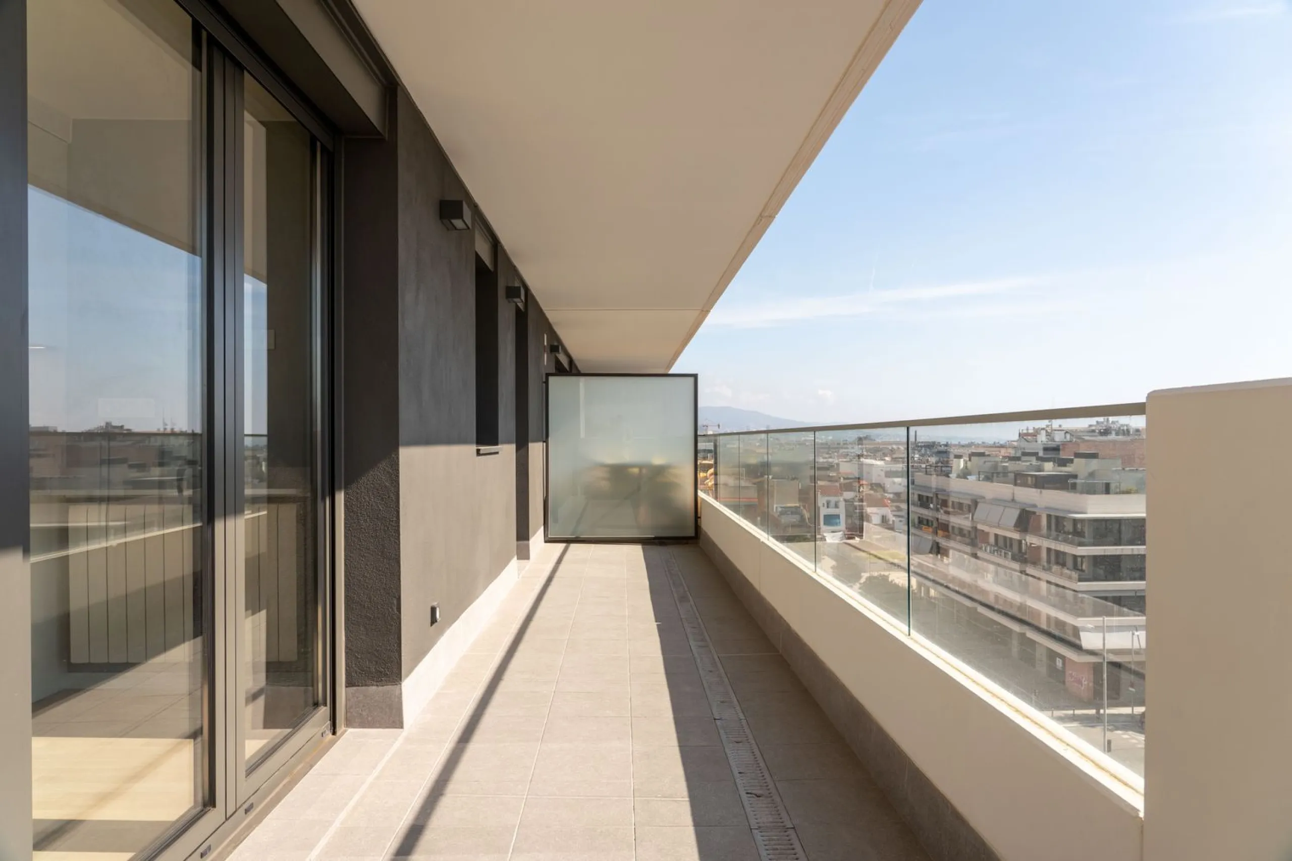 Marenostrum Residential Complex in Badalona, Just 3 km from Barcelona