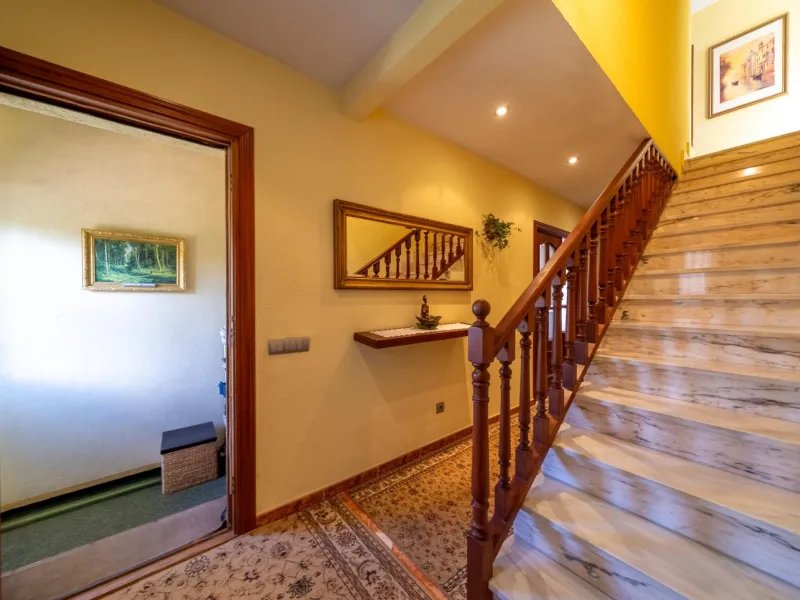CHALET INDEPENDIENTE EN SAN MARTÍN DE VALDEIGLESIAS, MADRID