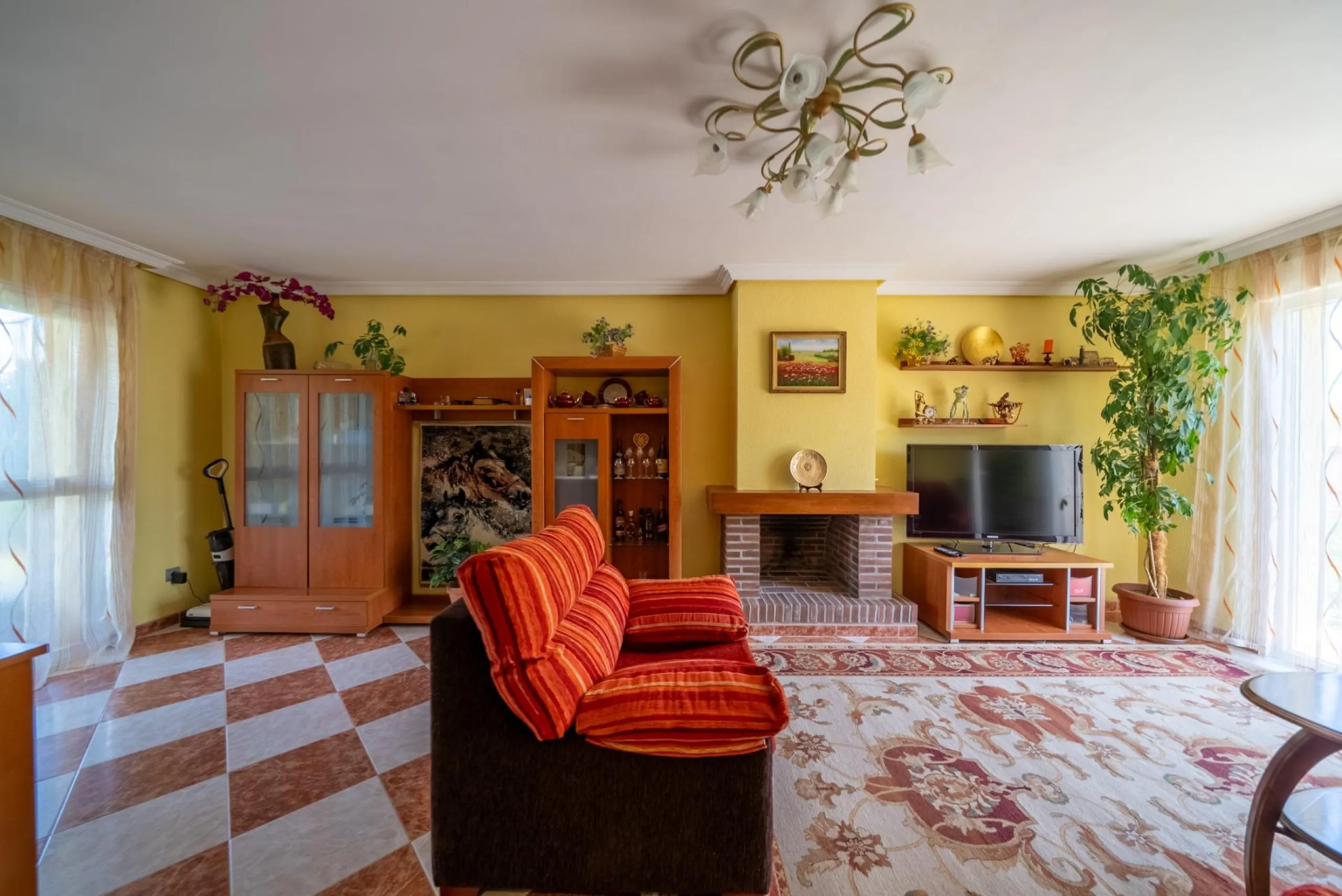 CHALET INDEPENDIENTE EN SAN MARTÍN DE VALDEIGLESIAS, MADRID