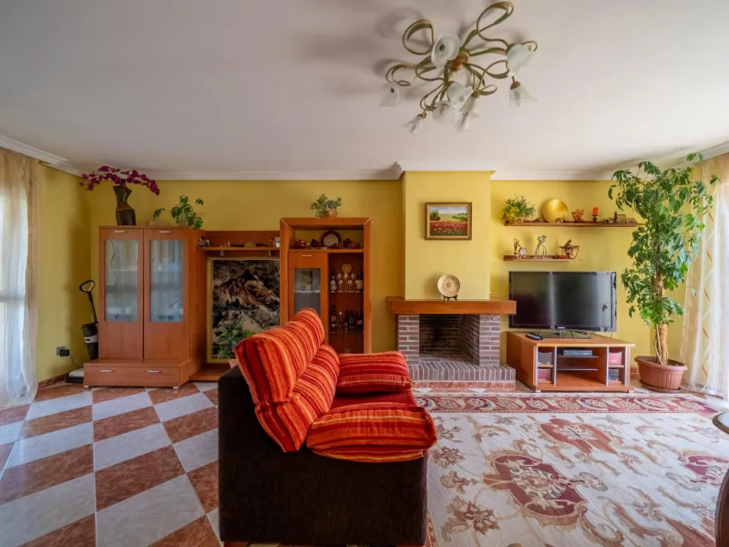 CHALET INDEPENDIENTE EN SAN MARTÍN DE VALDEIGLESIAS, MADRID