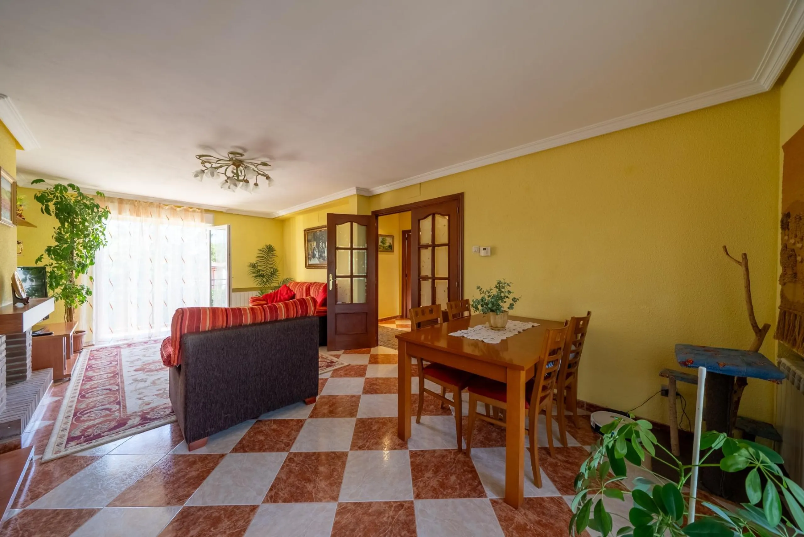 CHALET INDEPENDIENTE EN SAN MARTÍN DE VALDEIGLESIAS, MADRID