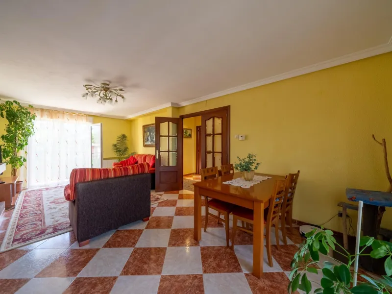 CHALET INDEPENDIENTE EN SAN MARTÍN DE VALDEIGLESIAS, MADRID