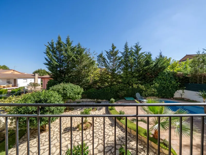 CHALET INDEPENDIENTE EN SAN MARTÍN DE VALDEIGLESIAS, MADRID