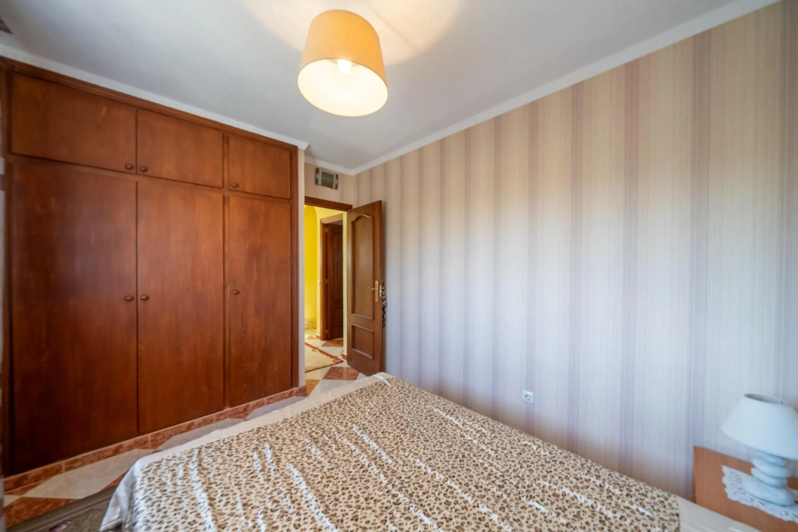 CHALET INDEPENDIENTE EN SAN MARTÍN DE VALDEIGLESIAS, MADRID