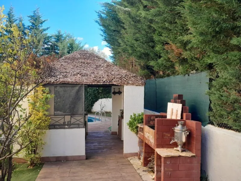 CHALET INDEPENDIENTE EN SAN MARTÍN DE VALDEIGLESIAS, MADRID