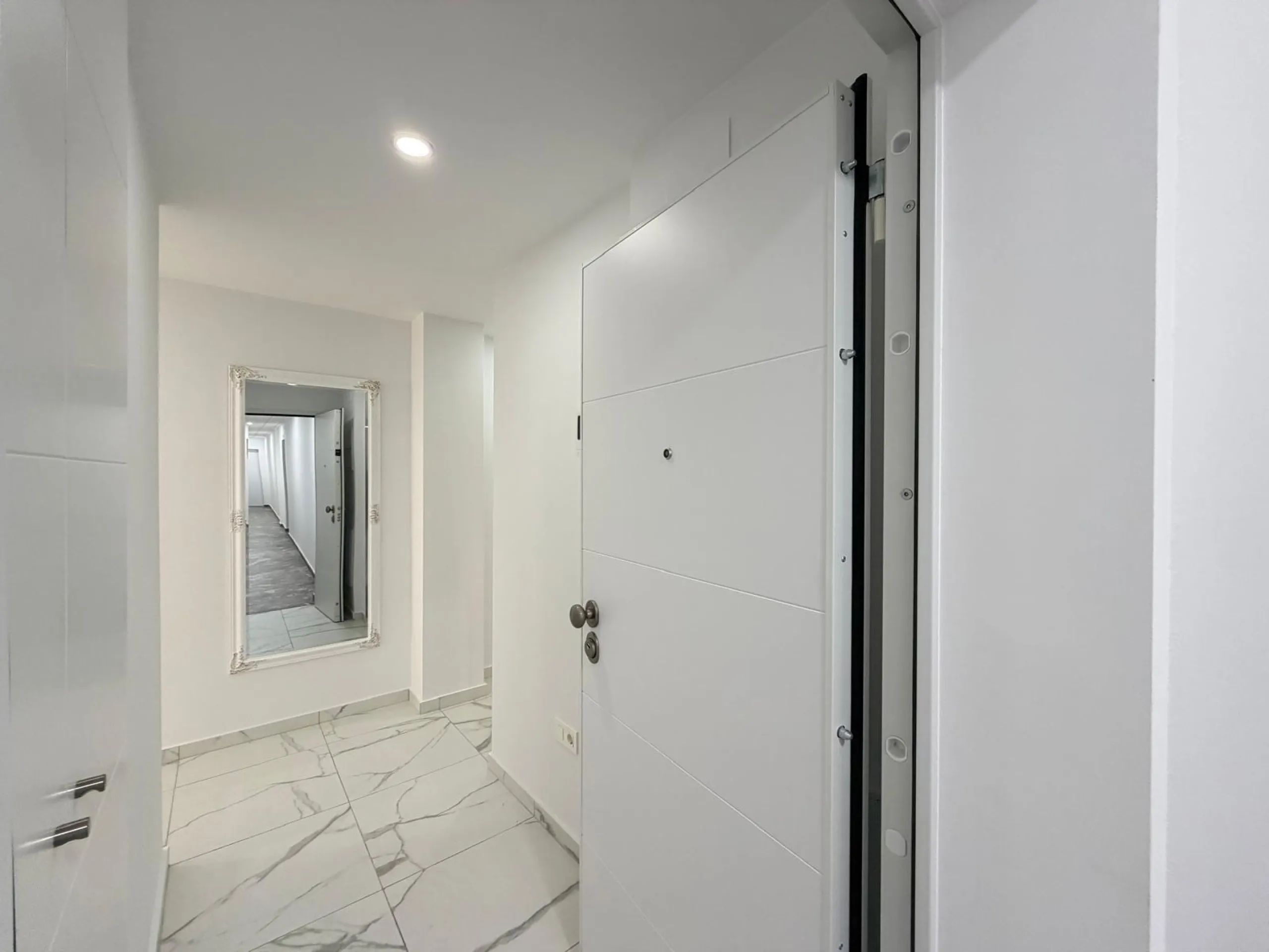 NUEVO APARTAMENTO EN RESIDENCIAL "ALEGRIA 21" CON GARAJE+TRASTERO INCLUIDO. 2 DORM. 2 BAÑOS. 105 M2. PISCINA+SAUNA+BARBACOA.