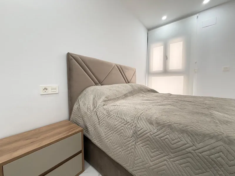 NUEVO APARTAMENTO EN RESIDENCIAL "ALEGRIA 21" CON GARAJE+TRASTERO INCLUIDO. 2 DORM. 2 BAÑOS. 105 M2. PISCINA+SAUNA+BARBACOA.