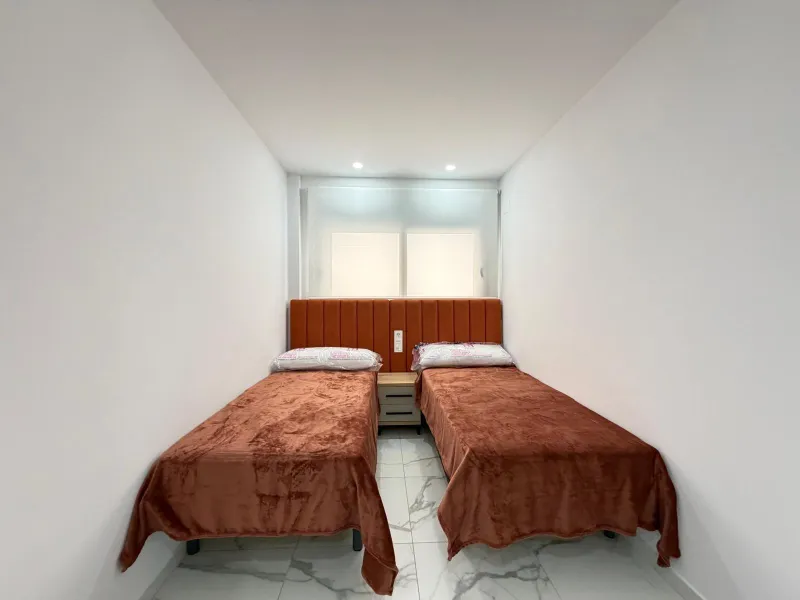 NUEVO APARTAMENTO EN RESIDENCIAL "ALEGRIA 21" CON GARAJE+TRASTERO INCLUIDO. 2 DORM. 2 BAÑOS. 105 M2. PISCINA+SAUNA+BARBACOA.