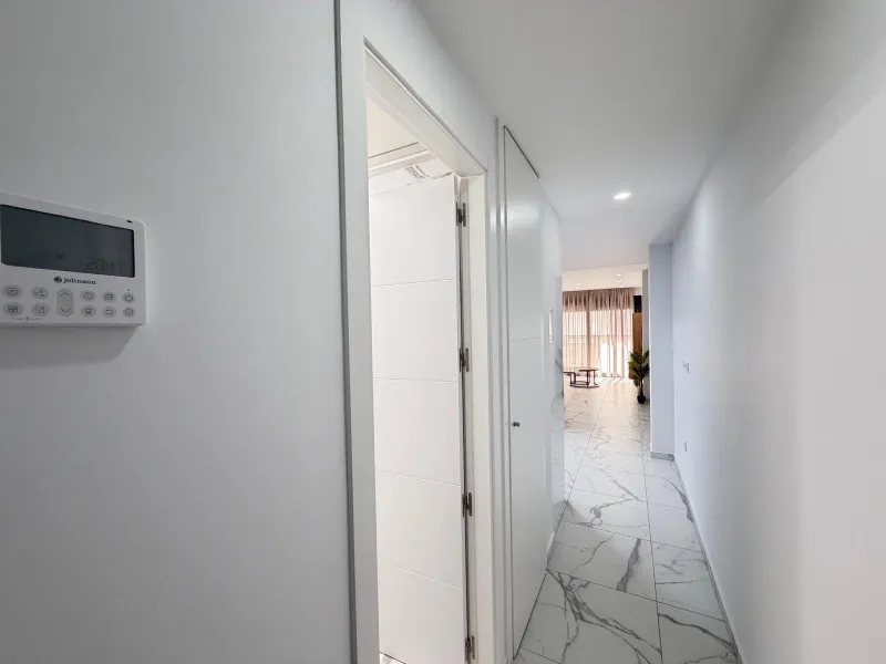 NUEVO APARTAMENTO EN RESIDENCIAL "ALEGRIA 21" CON GARAJE+TRASTERO INCLUIDO. 2 DORM. 2 BAÑOS. 105 M2. PISCINA+SAUNA+BARBACOA.