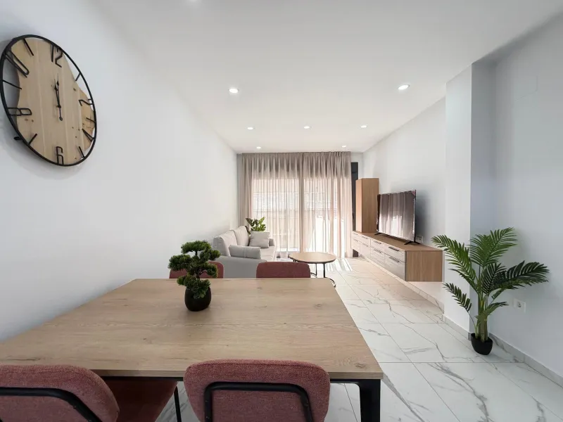 NUEVO APARTAMENTO EN RESIDENCIAL "ALEGRIA 21" CON GARAJE+TRASTERO INCLUIDO. 2 DORM. 2 BAÑOS. 105 M2. PISCINA+SAUNA+BARBACOA.