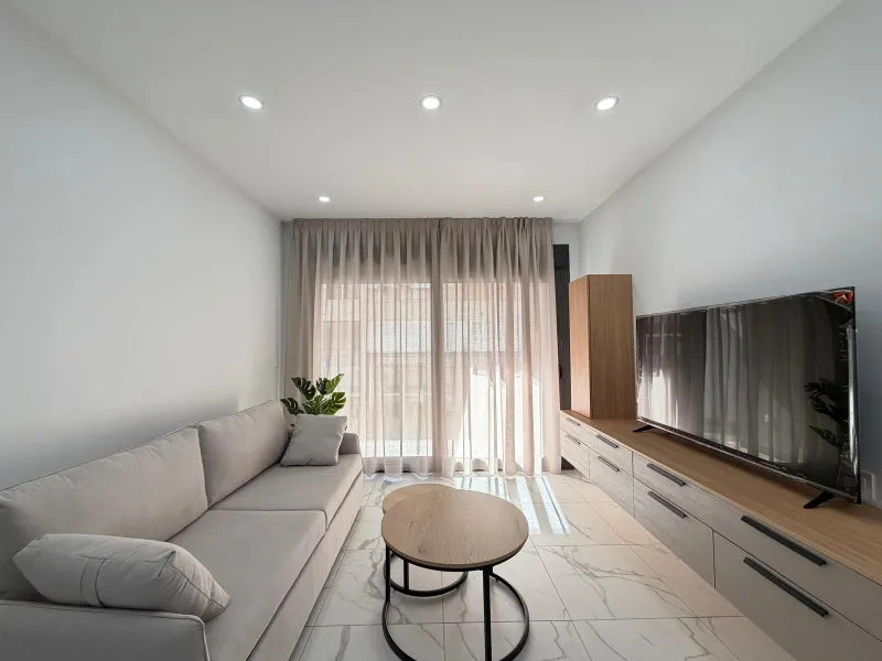 NUEVO APARTAMENTO EN RESIDENCIAL "ALEGRIA 21" CON GARAJE+TRASTERO INCLUIDO. 2 DORM. 2 BAÑOS. 105 M2. PISCINA+SAUNA+BARBACOA.