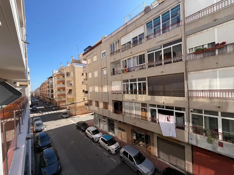 NUEVO APARTAMENTO EN RESIDENCIAL "ALEGRIA 21" CON GARAJE+TRASTERO INCLUIDO. 2 DORM. 2 BAÑOS. 105 M2. PISCINA+SAUNA+BARBACOA.