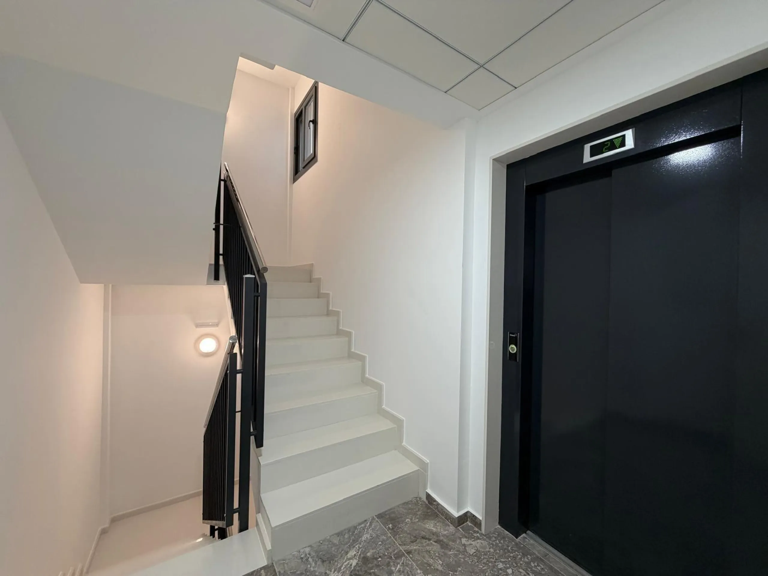 NUEVO APARTAMENTO EN RESIDENCIAL "ALEGRIA 21" CON GARAJE+TRASTERO INCLUIDO. 2 DORM. 2 BAÑOS. 105 M2. PISCINA+SAUNA+BARBACOA.
