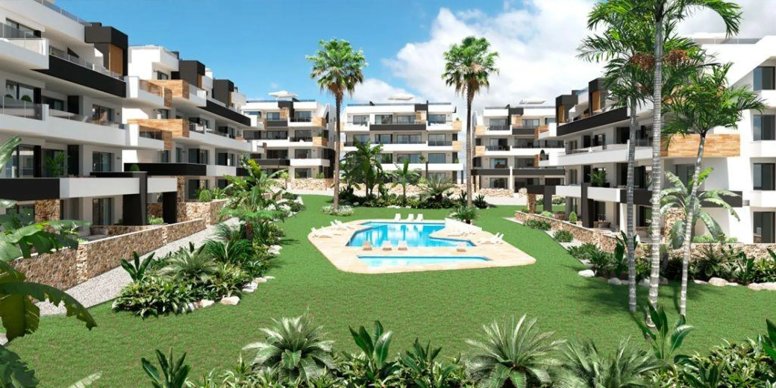 Apartamento completamente amueblado en Ático con dos plazas de aparcamiento, trastero, solárium privado 70m2, piscina comunitaria, gimnasio, sauna y jacuzzi.