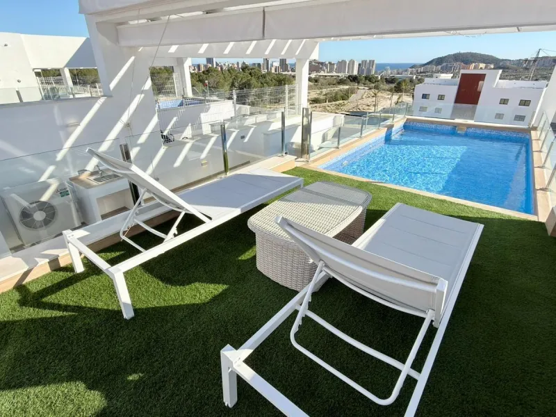 Bungalow con vistas al mar en Finestrat 🌴
