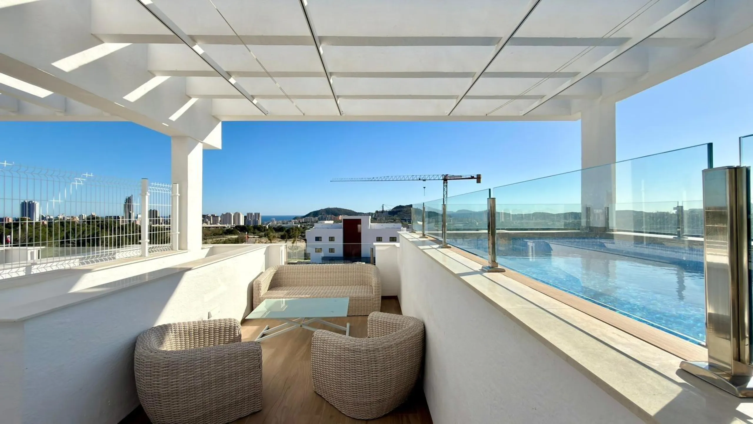 Bungalow con vistas al mar en Finestrat 🌴