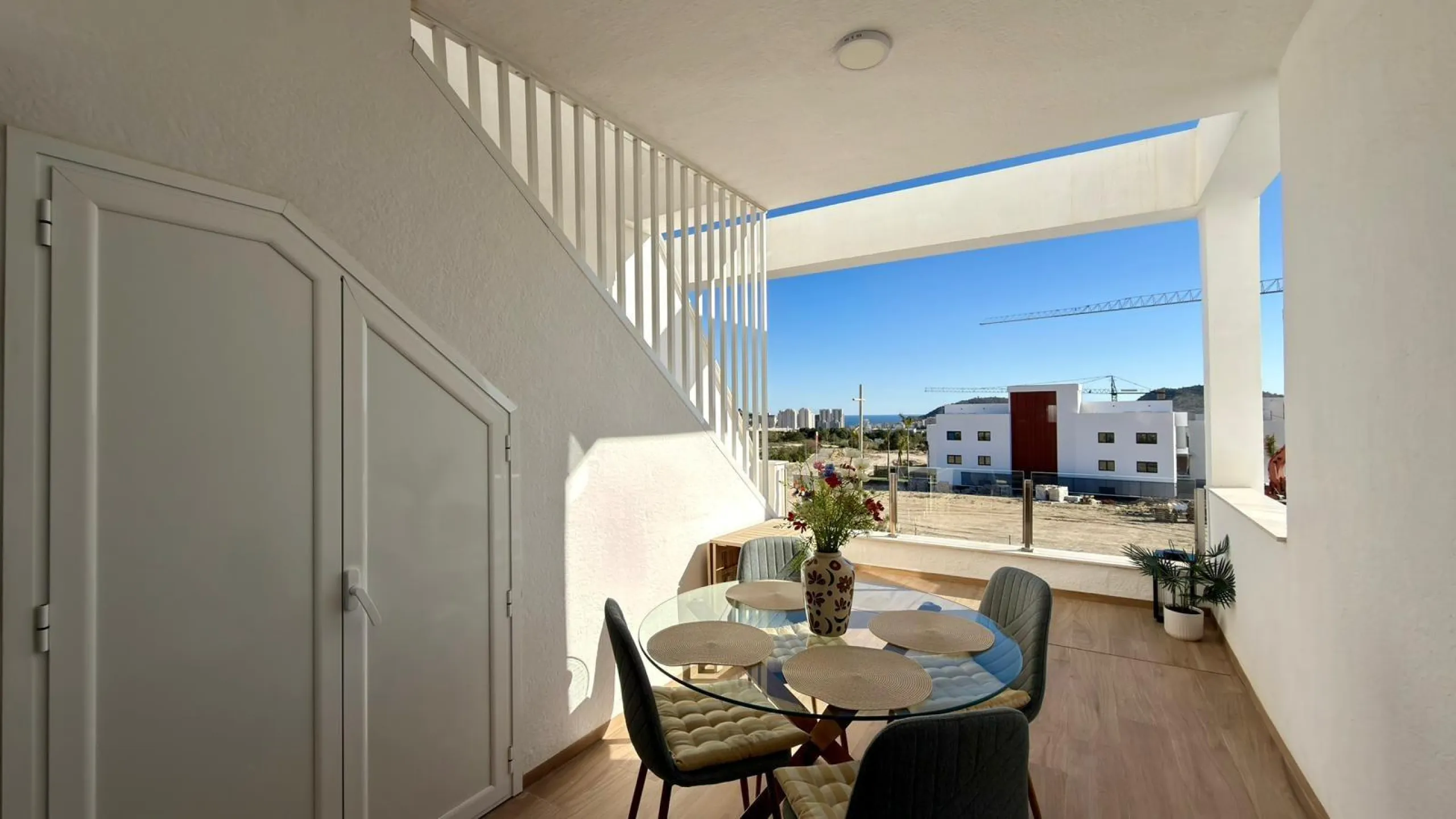 Bungalow con vistas al mar en Finestrat 🌴