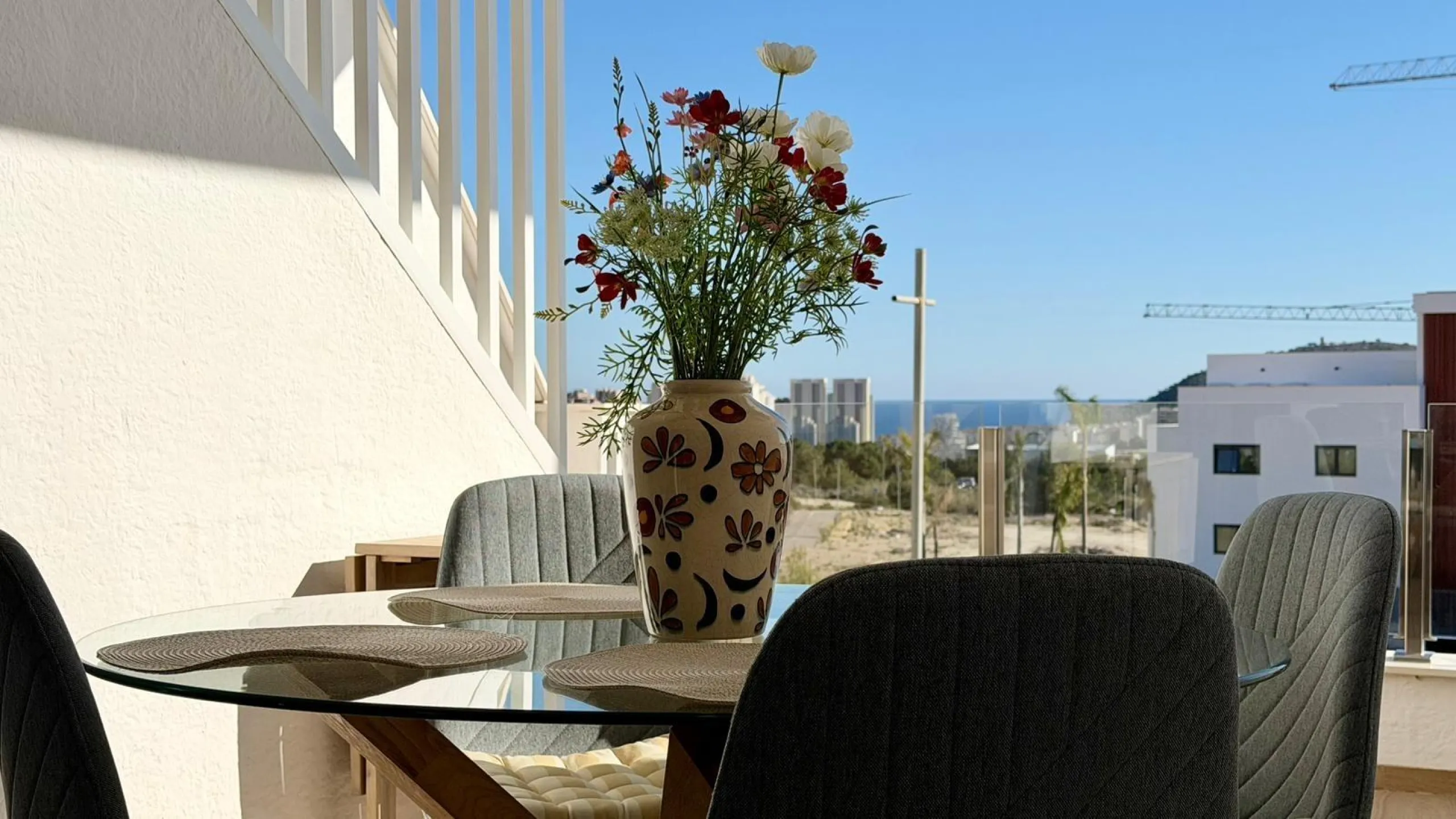 Bungalow con vistas al mar en Finestrat 🌴