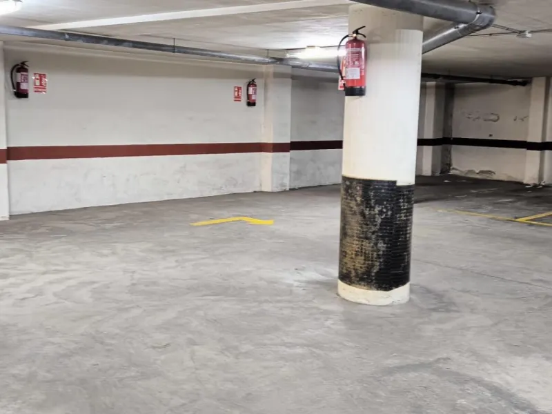 Stellplatz nahe dem Busbahnhof, Torrevieja