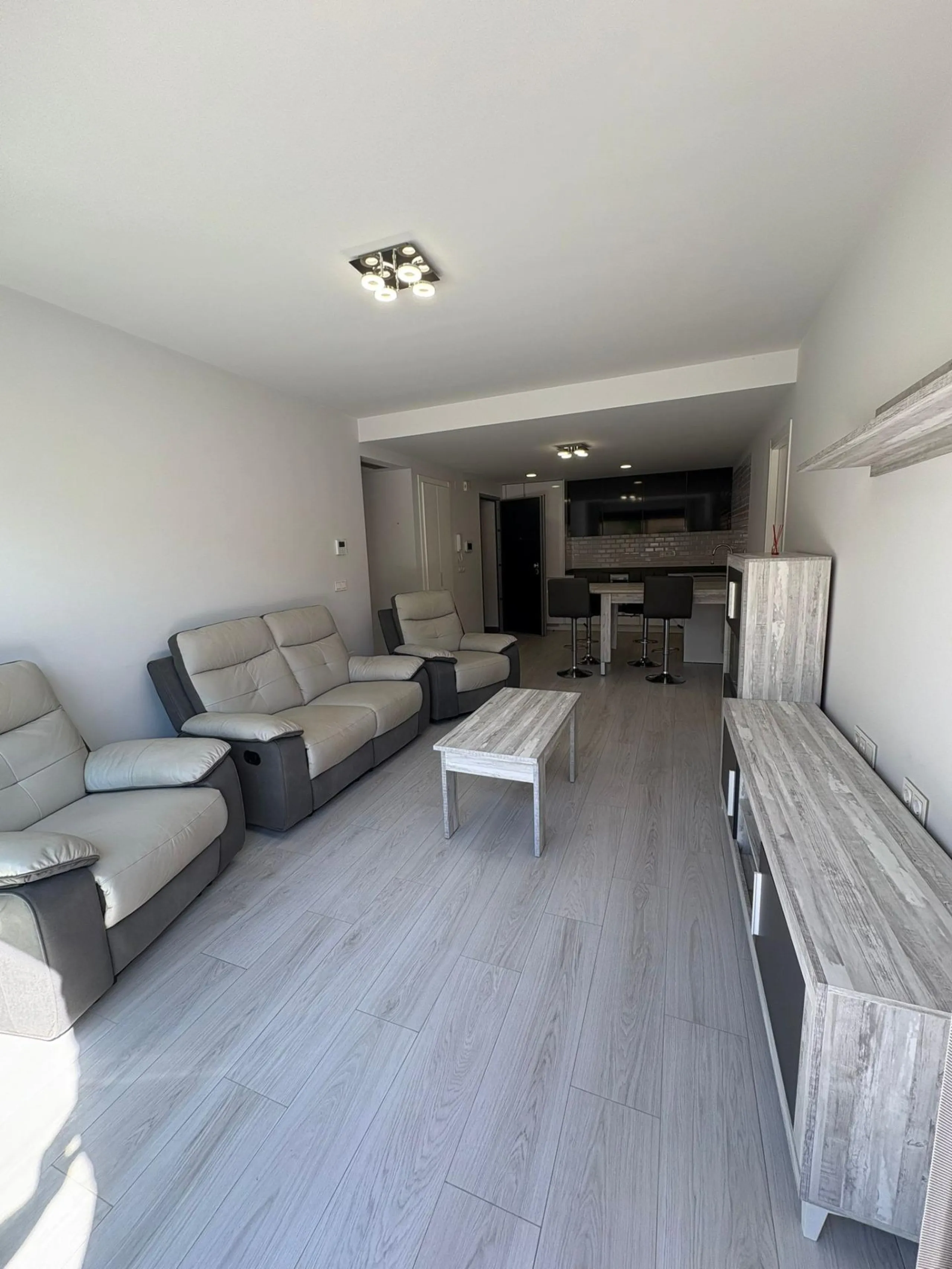 Moderno Apartamento en Villamartin, Orihuela Costa - Perfecto Estado y Cerca del Mar