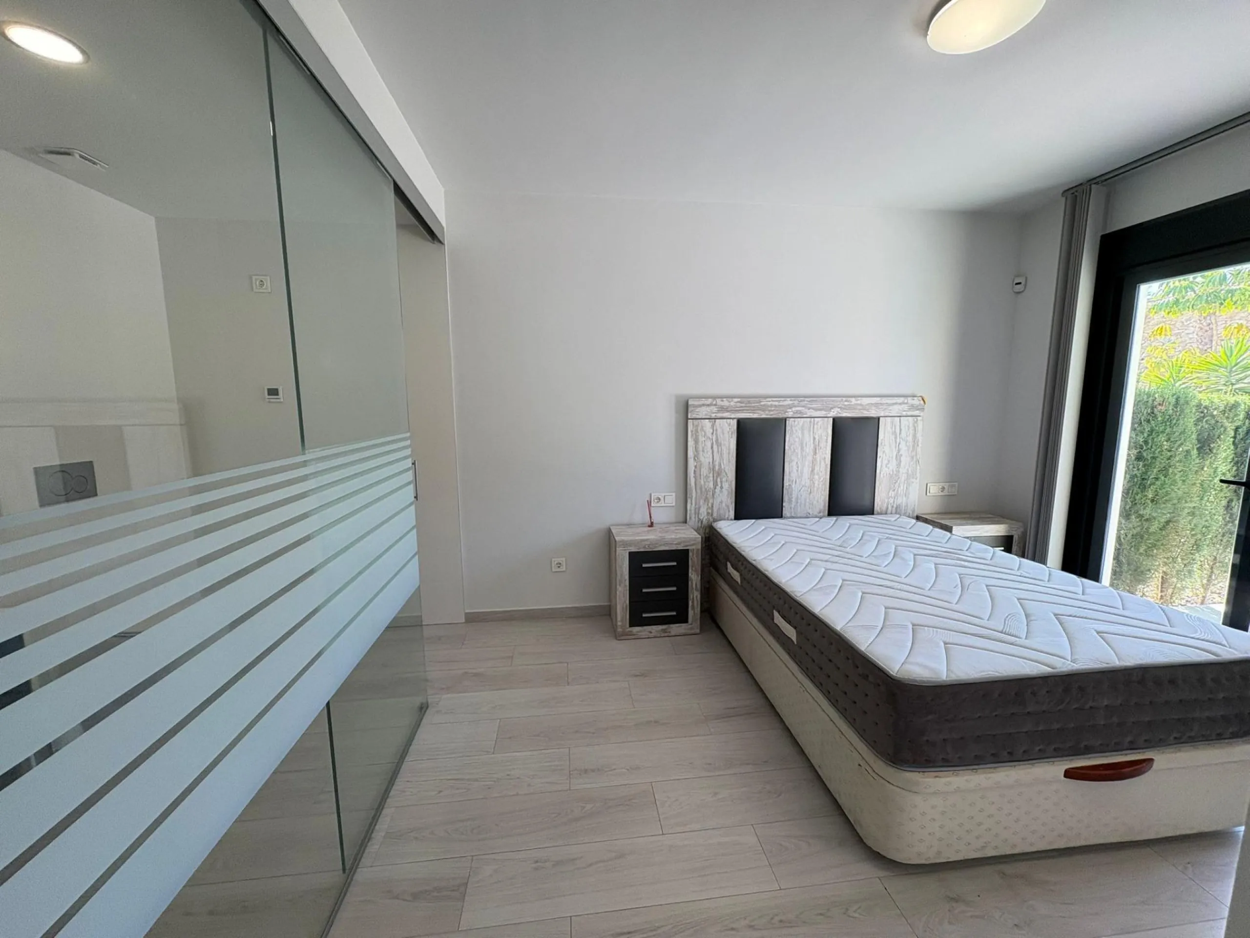 Moderno Apartamento en Villamartin, Orihuela Costa - Perfecto Estado y Cerca del Mar