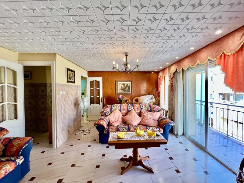 ESPACIOSA VIVIENDA A ESCASOS 350m DEL PUERTO DE SANTA POLA
