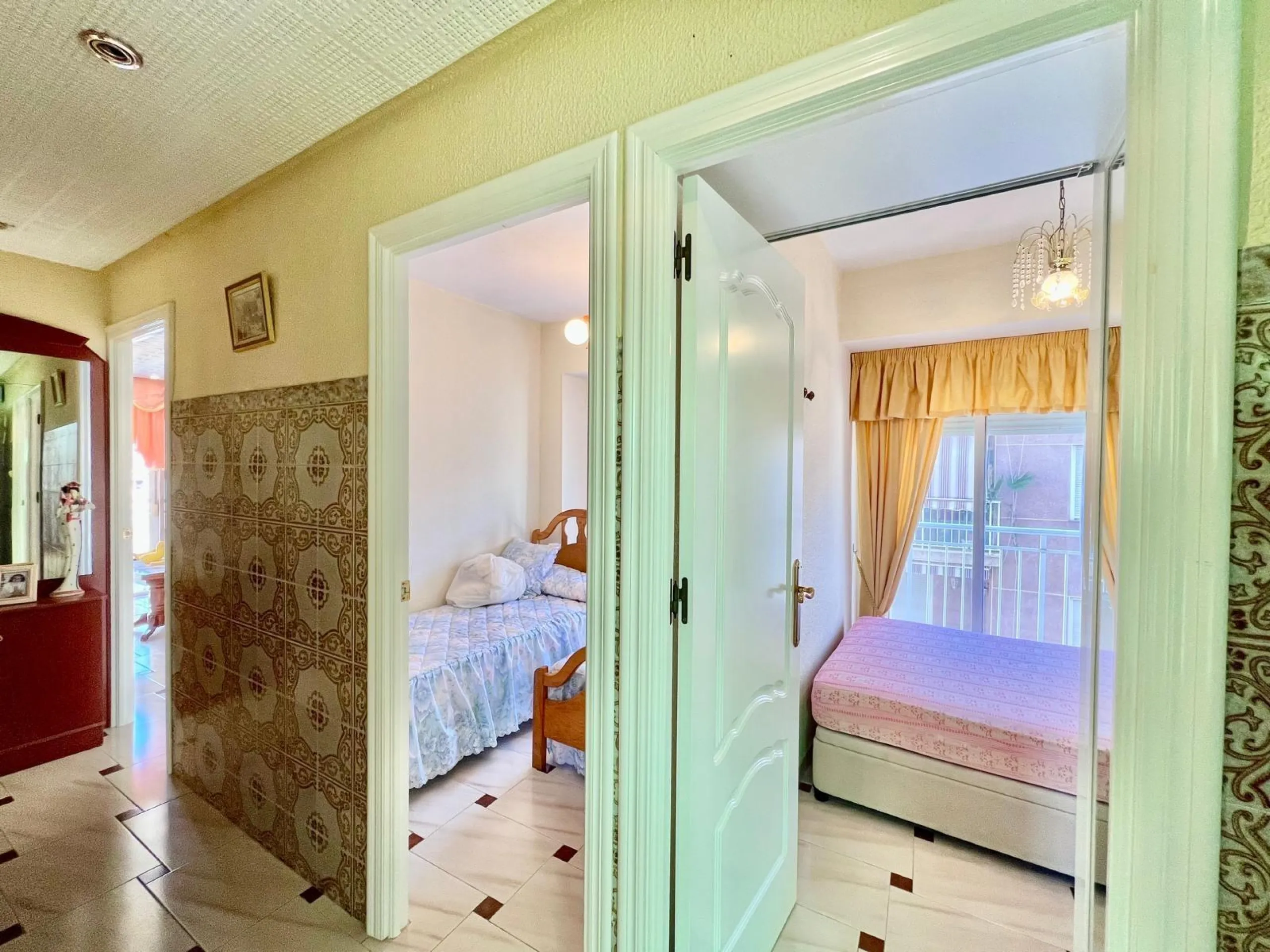 ESPACIOSA VIVIENDA A ESCASOS 350m DEL PUERTO DE SANTA POLA