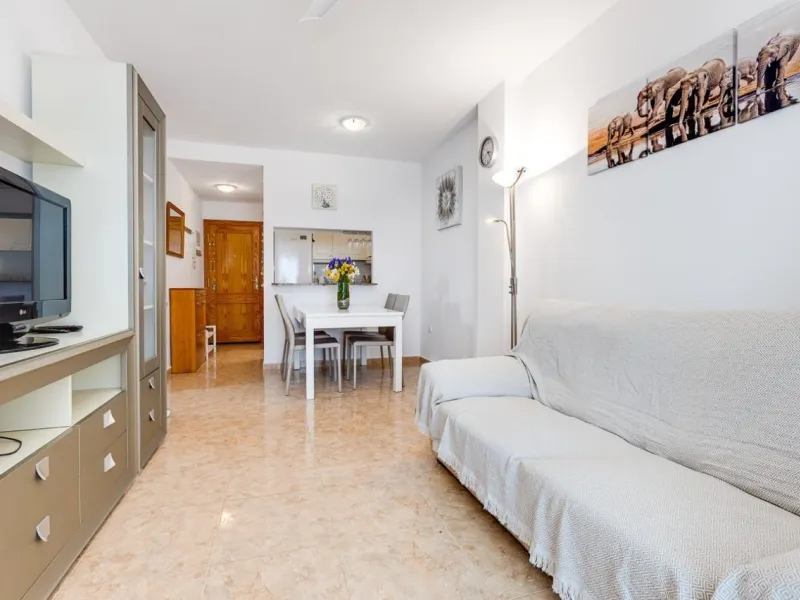 IMPECABLE VIVIENDA DE 2 HABITACIONES CON VISTAS DESPEJADAS + PISCINA EN TORREBLANCA