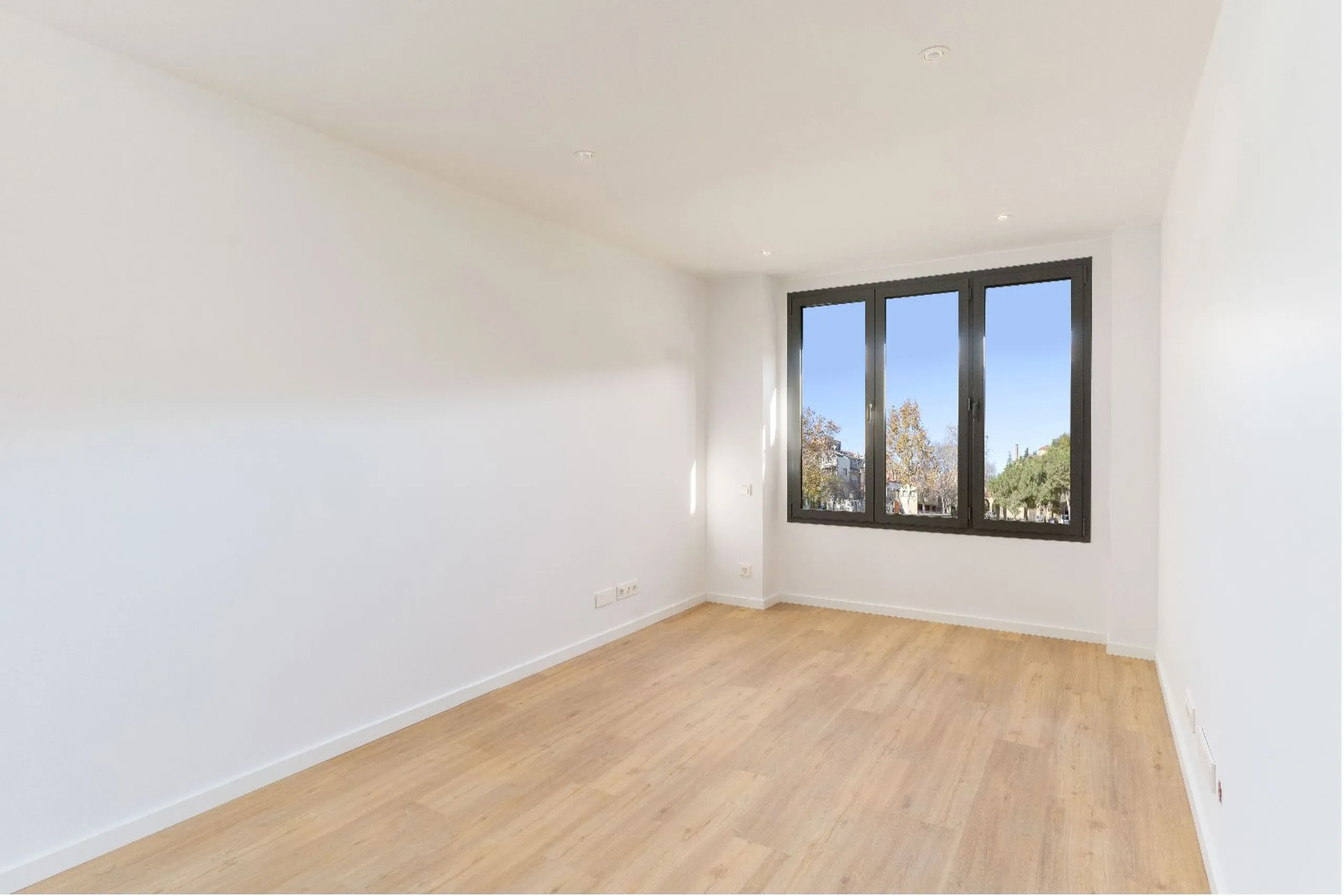 Moderno complejo residencial Tres Creus cerca del centro, en Sabadell, Barcelona