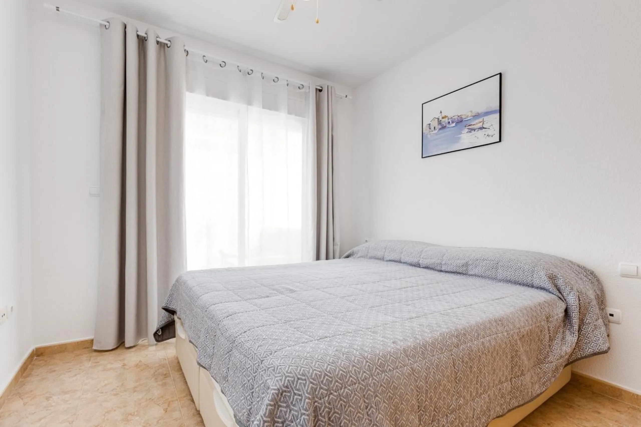 IMPECABLE VIVIENDA DE 2 HABITACIONES CON VISTAS DESPEJADAS + PISCINA EN TORREBLANCA