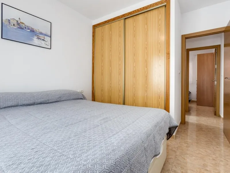 IMPECABLE VIVIENDA DE 2 HABITACIONES CON VISTAS DESPEJADAS + PISCINA EN TORREBLANCA