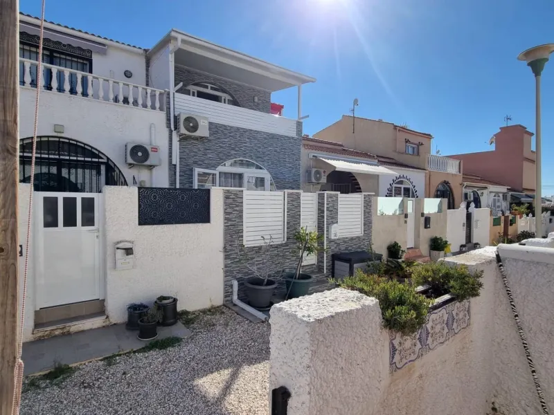 Fully renovated Pepita model bungalow in El Chaparral!