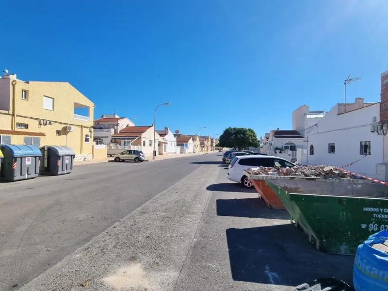 Fully renovated Pepita model bungalow in El Chaparral!