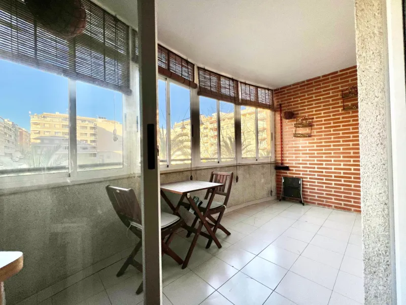 ESTUDIO ESPACIOSO CON PISCINA A 450m DE LA PLAYA EN PLENA AV HABANERAS