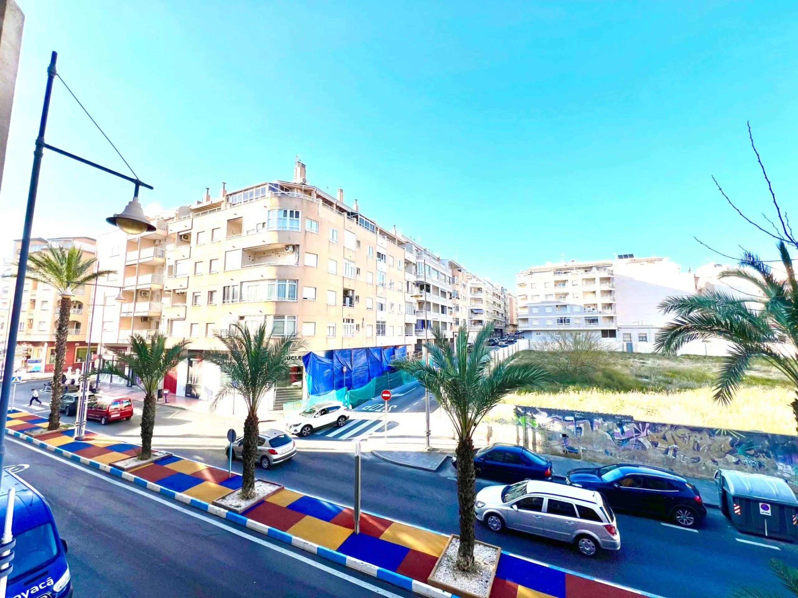 ESTUDIO ESPACIOSO CON PISCINA A 450m DE LA PLAYA EN PLENA AV HABANERAS