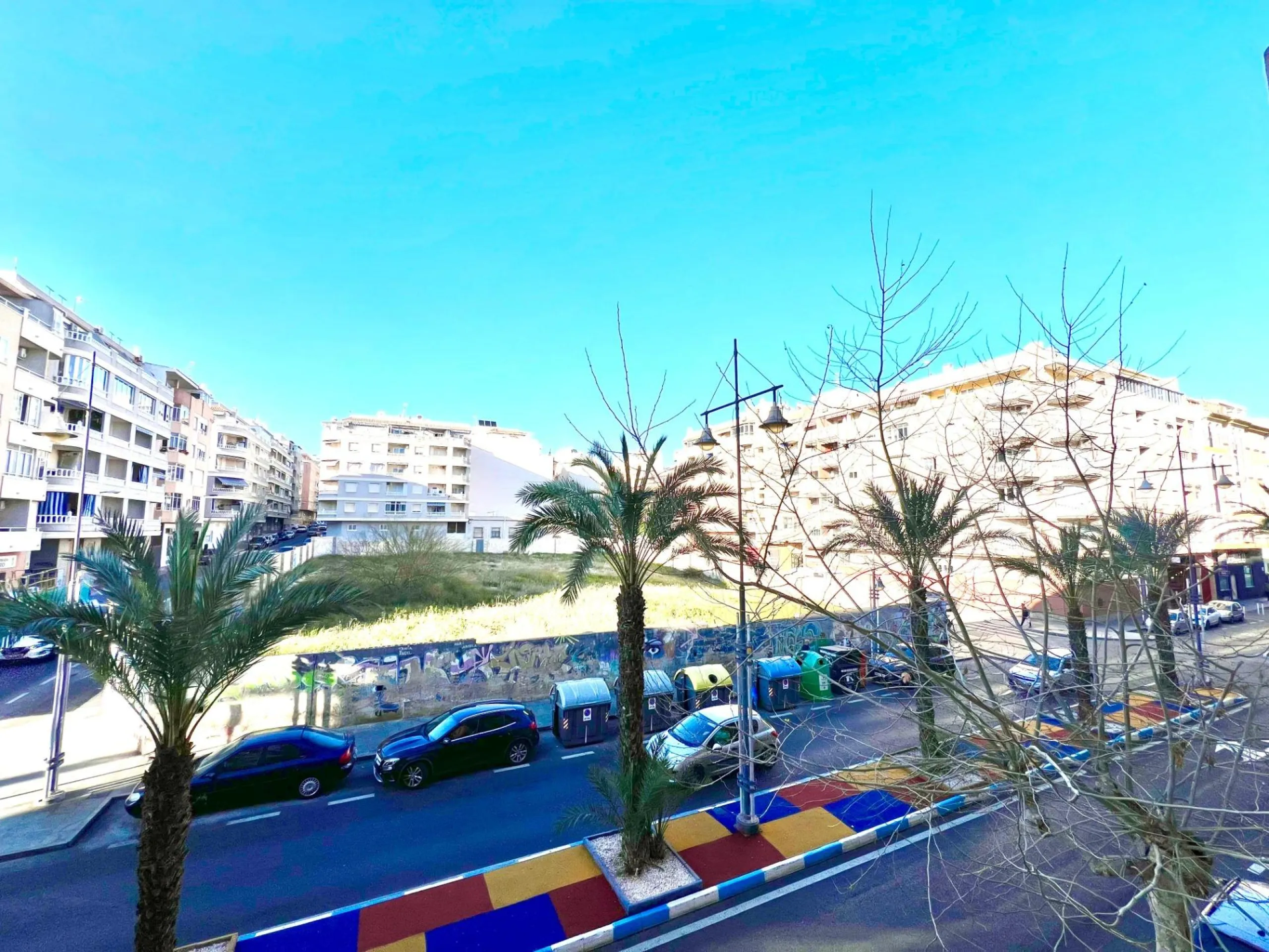 ESTUDIO ESPACIOSO CON PISCINA A 450m DE LA PLAYA EN PLENA AV HABANERAS
