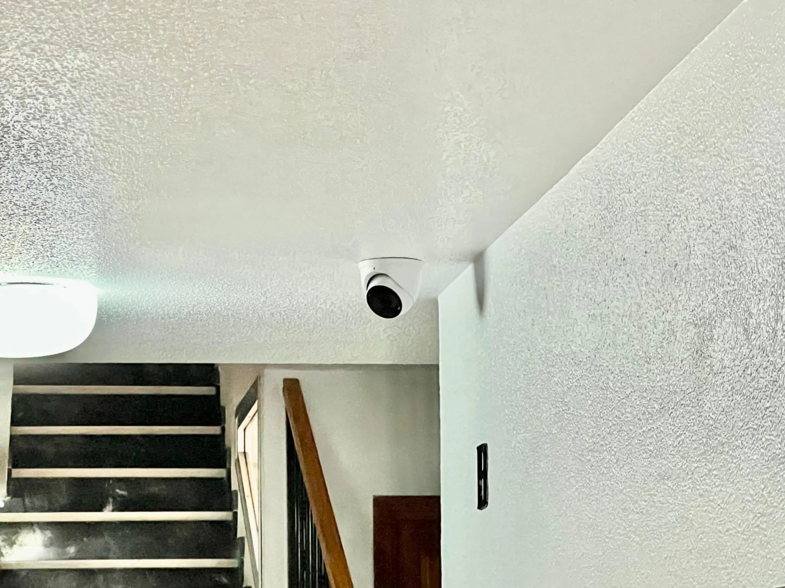ÁTICO DE 1 HABITACIÓN CON AMPLIA TERRAZA Y VISTAS DESPEJADAS, A 550m DE LA PLAYA