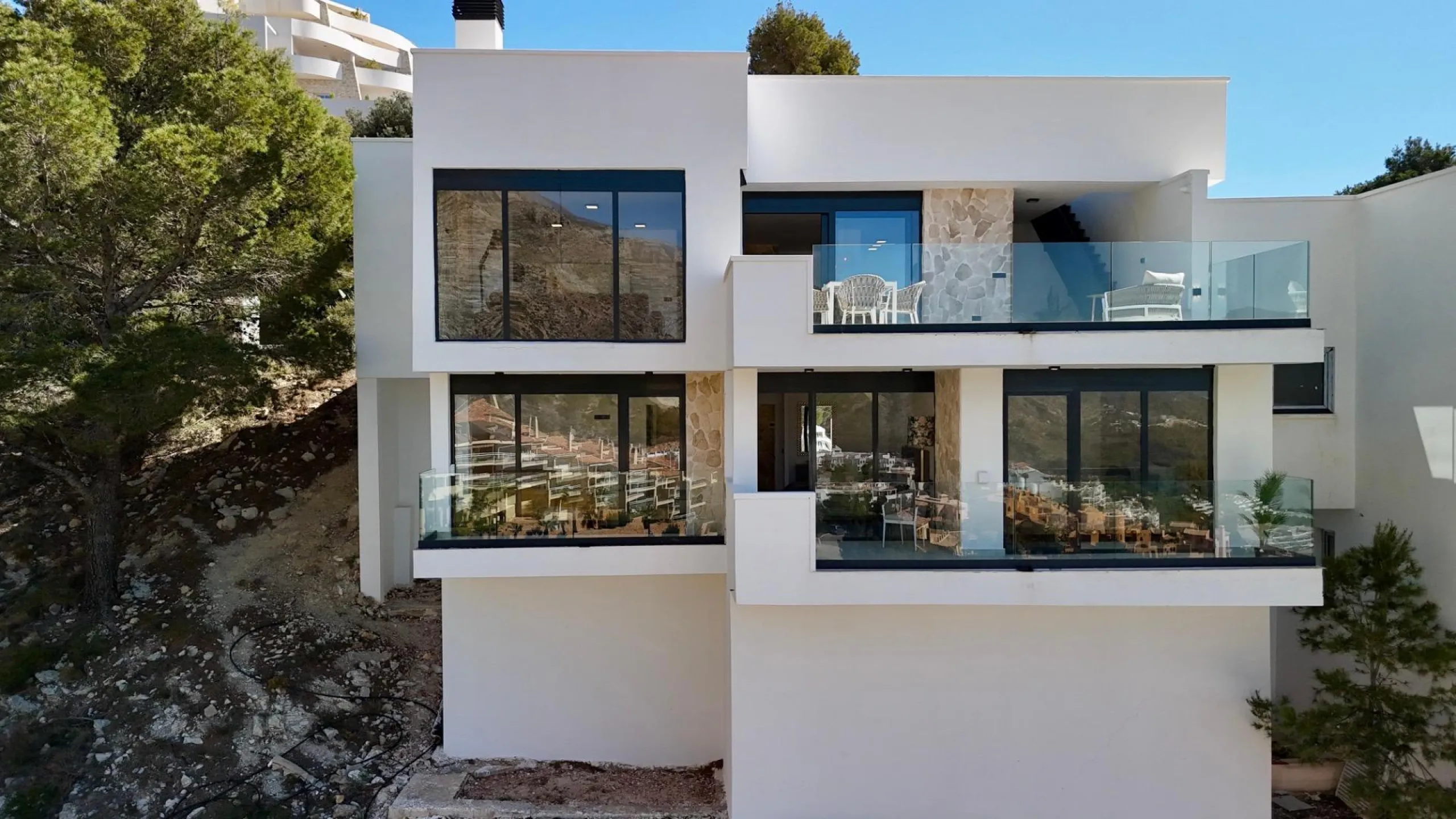 Villa moderna con vistas panorámicas al mar en Sierra de Altea – Costa Blanca