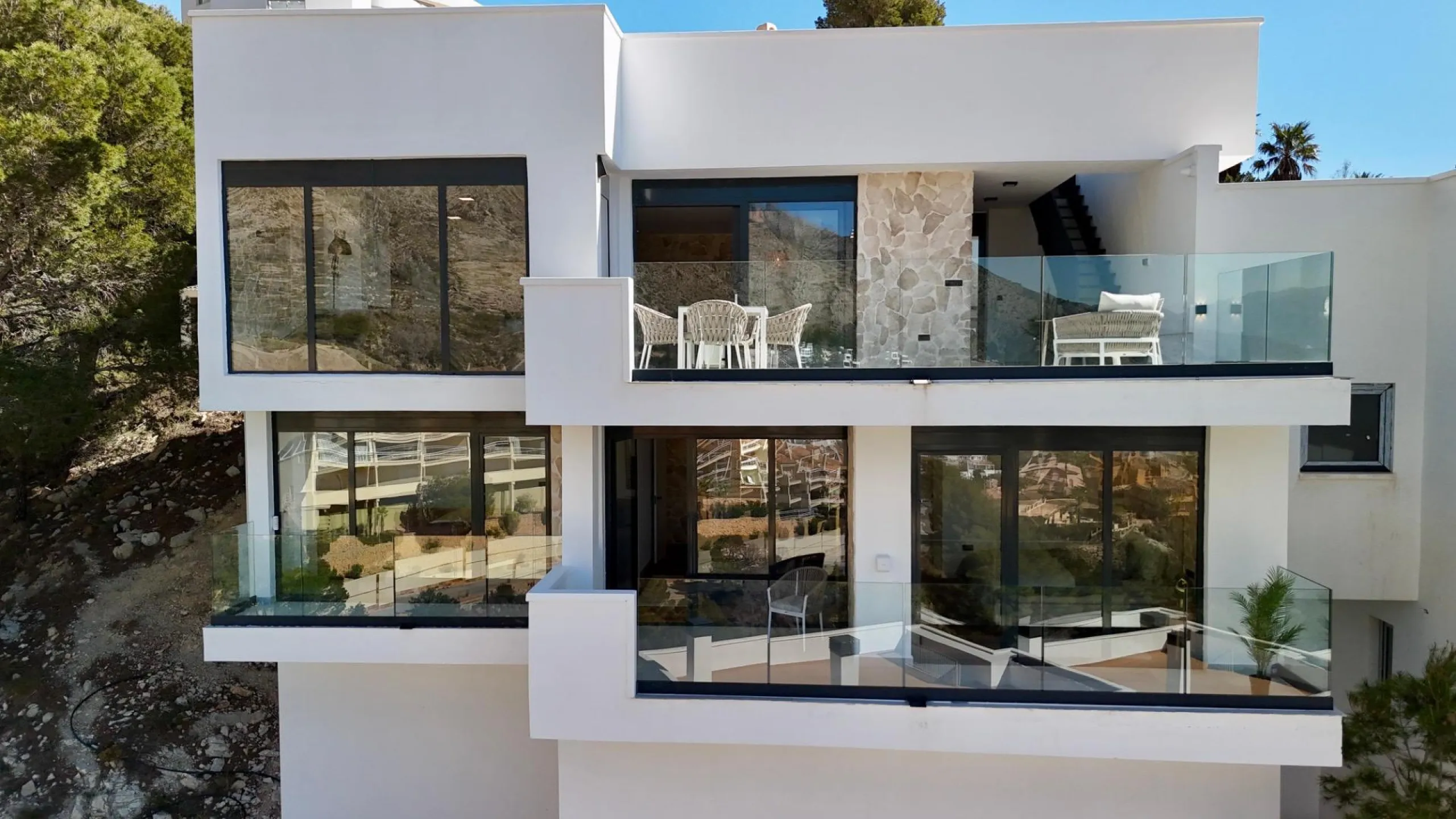 Villa moderna con vistas panorámicas al mar en Sierra de Altea – Costa Blanca