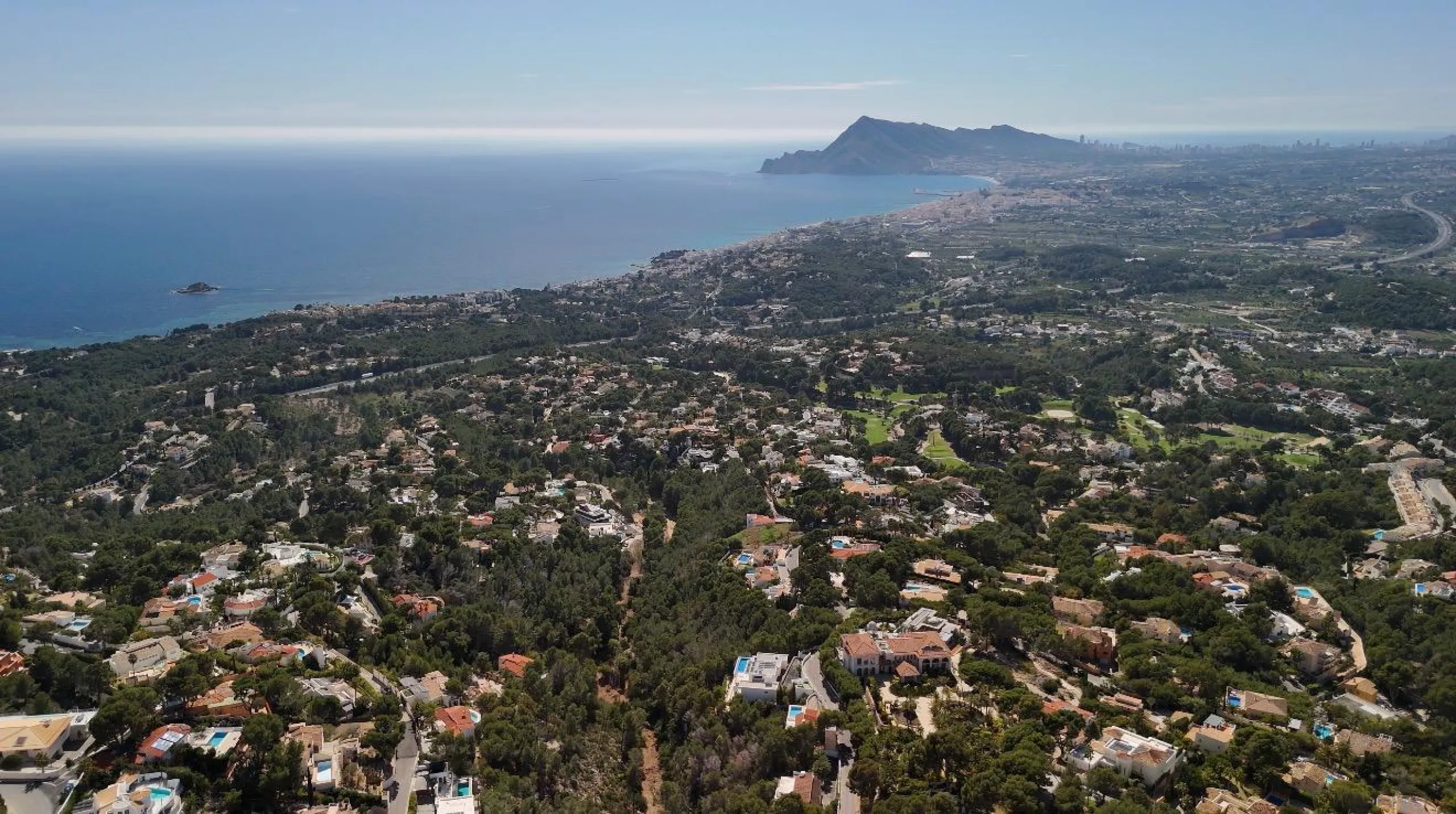 Villa moderna con vistas panorámicas al mar en Sierra de Altea – Costa Blanca