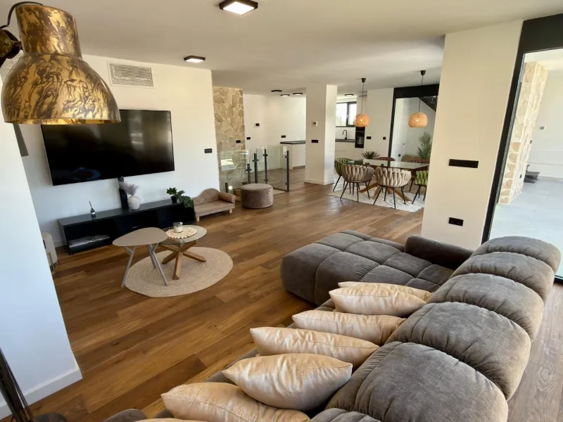 Villa moderna con vistas panorámicas al mar en Sierra de Altea – Costa Blanca