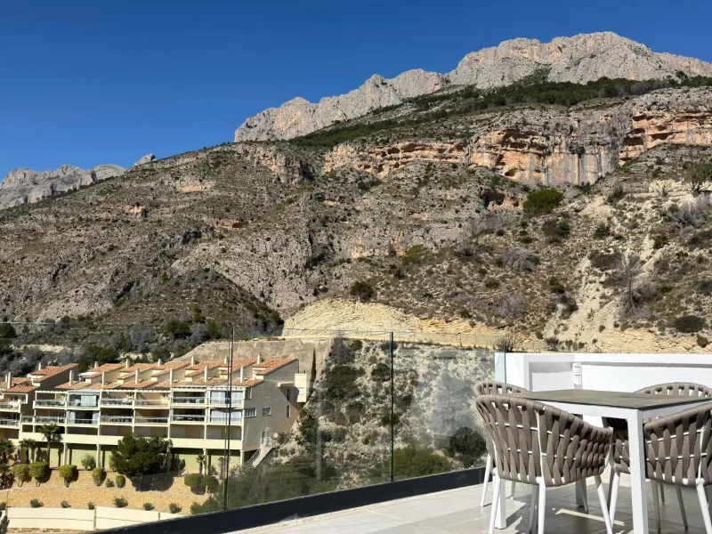 Villa moderna con vistas panorámicas al mar en Sierra de Altea – Costa Blanca