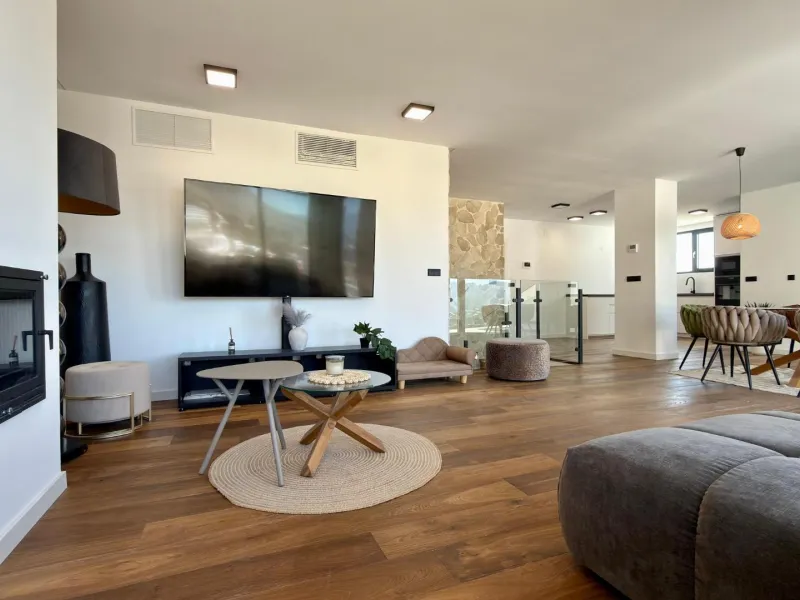 Villa moderna con vistas panorámicas al mar en Sierra de Altea – Costa Blanca