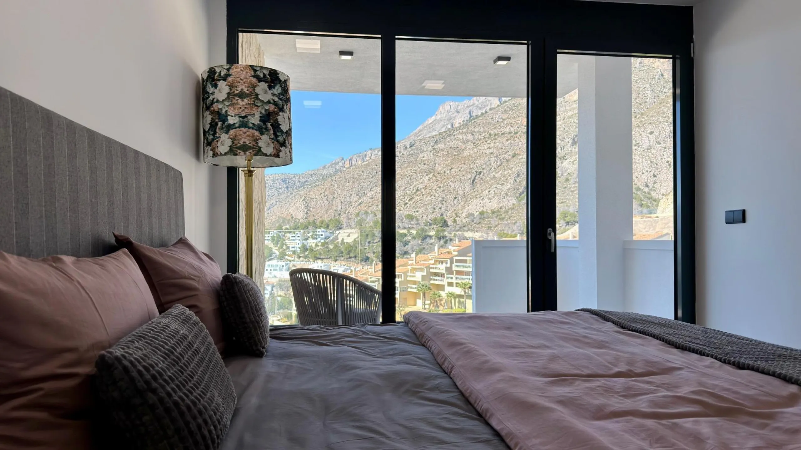 Villa moderna con vistas panorámicas al mar en Sierra de Altea – Costa Blanca