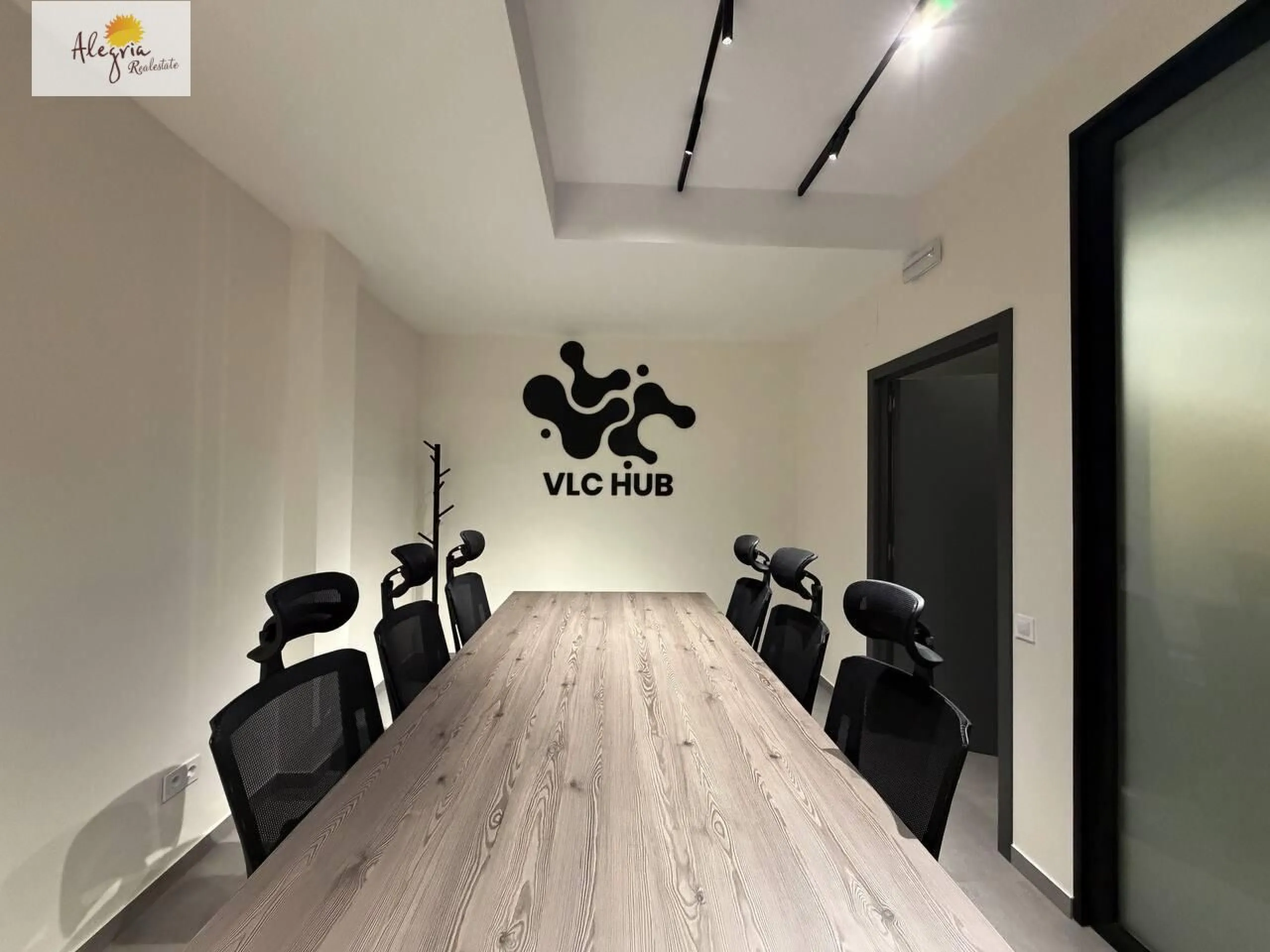 Commercial premises in one of the most promising areas of Valencia