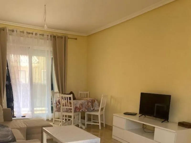 Exclusivo Adosado en San Miguel de Salinas - Ideal para Vivir