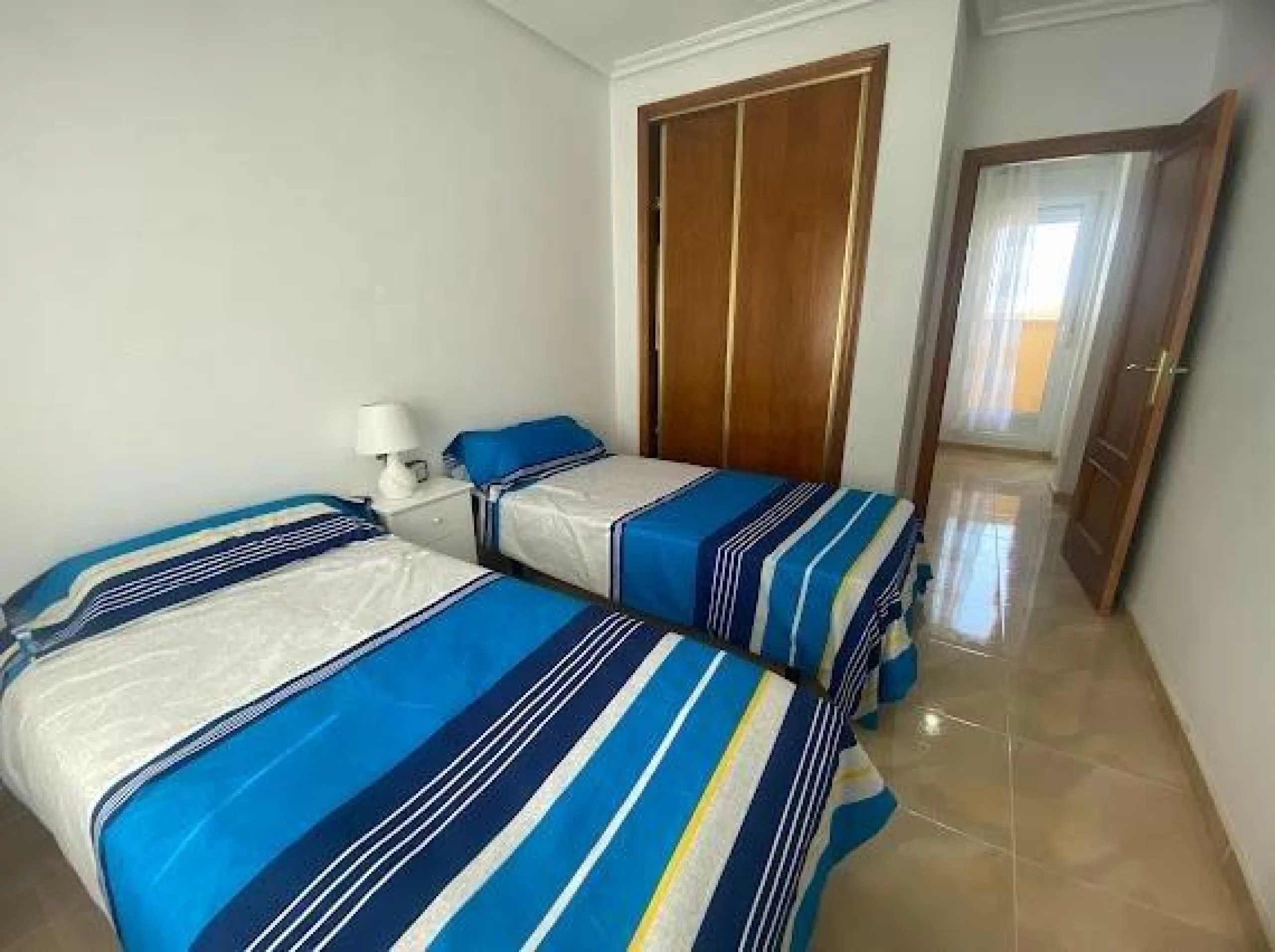 Exclusivo Adosado en San Miguel de Salinas - Ideal para Vivir